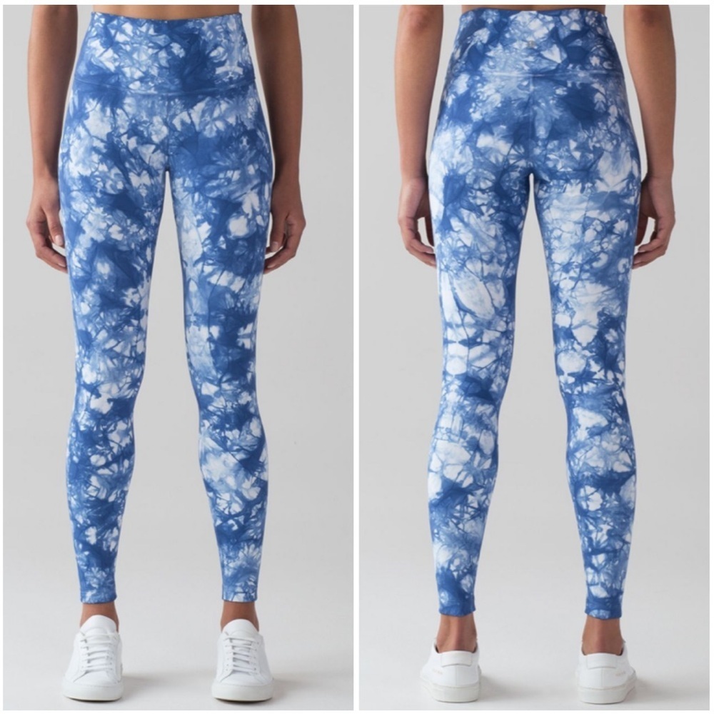 Lululemon Wunder Under Pant (Hi-Rise) Shibori Varsity Blue White Size 4 W5APOS